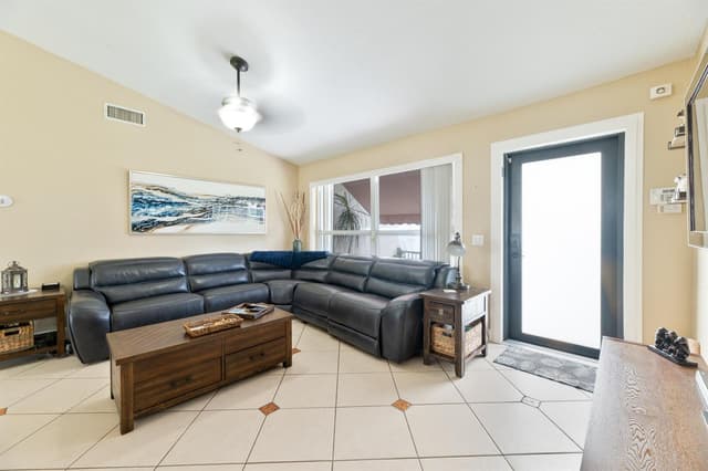 11841 NW 33RD Street, Sunrise FL 33323 - Sunrise, FL - Photo 4