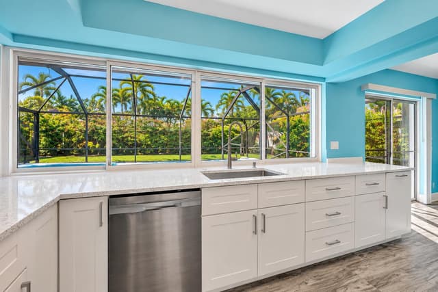2050 NE 59TH Place, Fort Lauderdale FL 33308 - Fort Lauderdale, FL - Photo 6