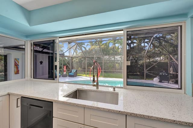 2050 NE 59TH Place, Fort Lauderdale FL 33308 - Fort Lauderdale, FL - Photo 7