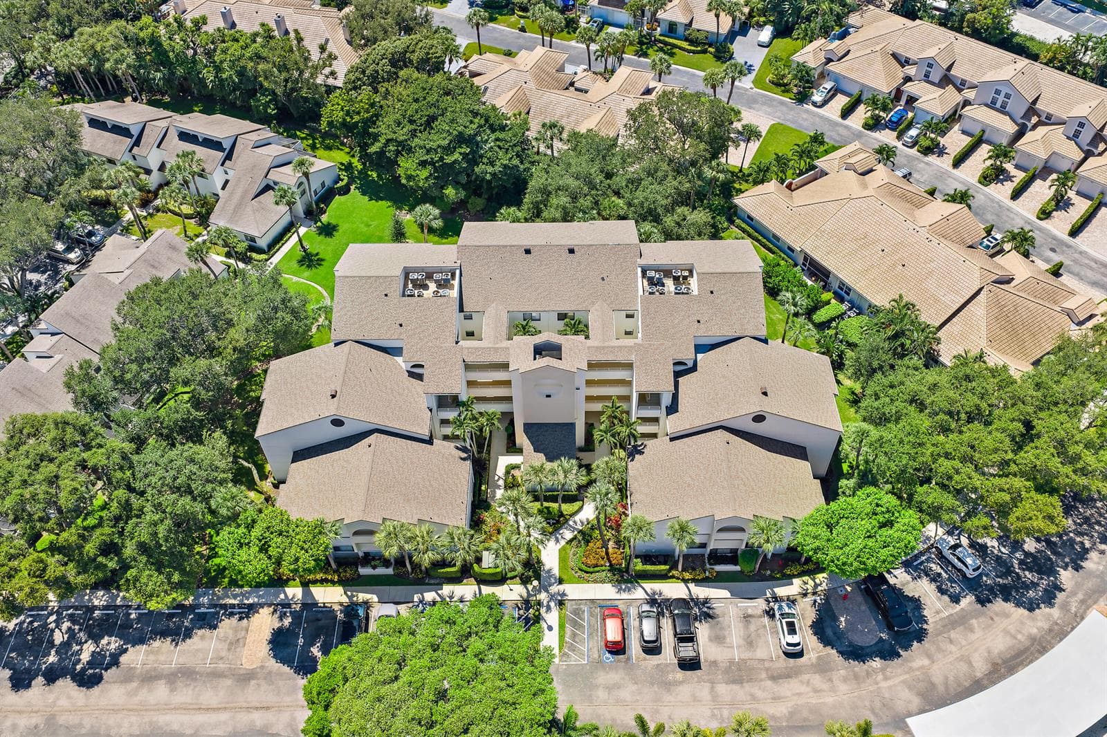 326 OAK HARBOUR Drive # 326, Juno Beach FL 33408 - Juno Beach, FL - Photo 1
