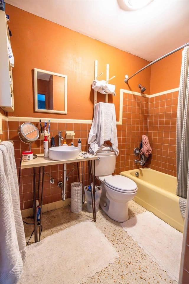 218 NE 2ND Place, Dania Beach FL 33004 - Dania Beach, FL - Photo 6