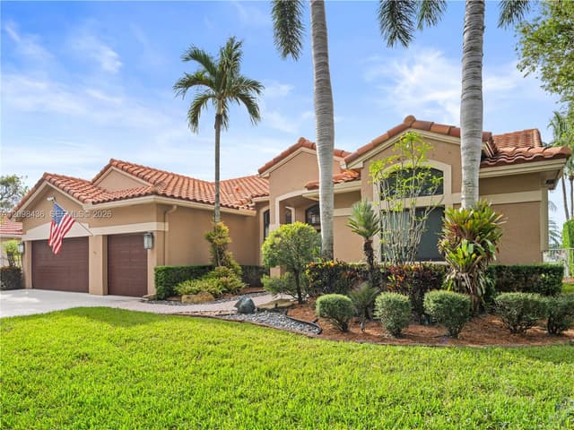 10938 Nashville Dr, Cooper City FL 33026 - Cooper City, FL - Photo 2