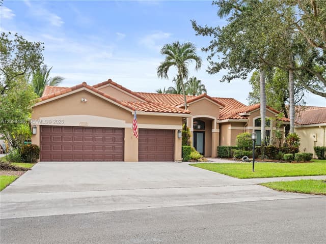 10938 Nashville Dr, Cooper City FL 33026 - Cooper City, FL - Photo 3