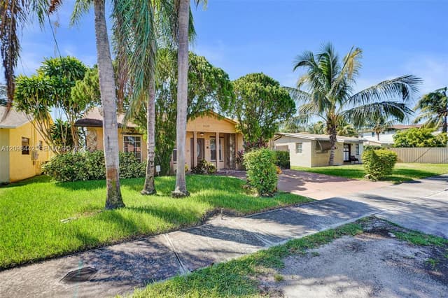 5120 SW 22nd St, West Park FL 33023 - West Park, FL - Photo 3
