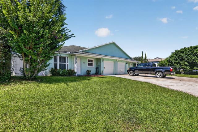 10468 Boynton Pl Circle, Boynton Beach FL 33437 - Boynton Beach, FL - Photo 2