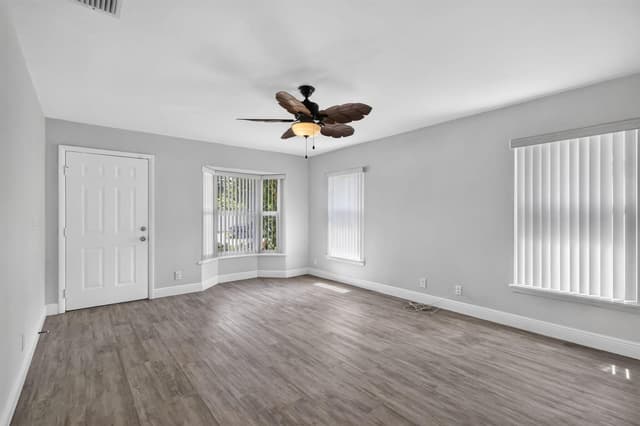 10468 Boynton Pl Circle, Boynton Beach FL 33437 - Boynton Beach, FL - Photo 5
