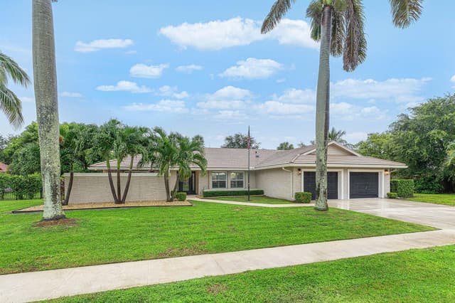 9077 Old Pine Road, Boca Raton FL 33428 - Boca Raton, FL - Photo 2