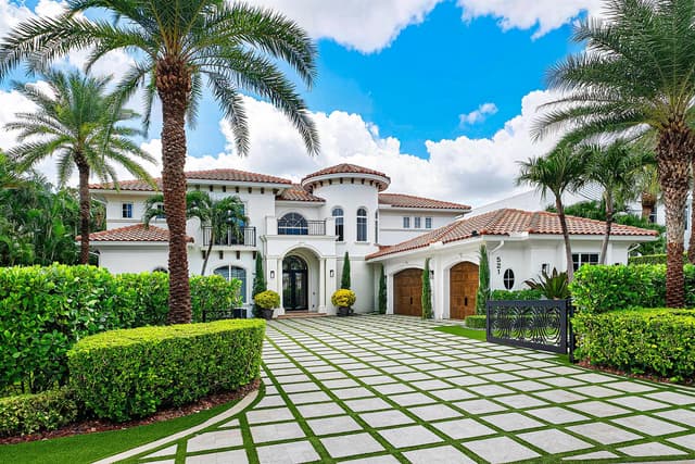 521 NE SPANISH Trail, Boca Raton FL 33432 - Boca Raton, FL - Photo 3