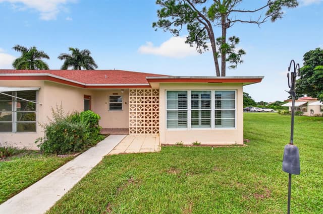 4755 NW 3RD Court # D, Delray Beach FL 33445 - Delray Beach, FL - Photo 2