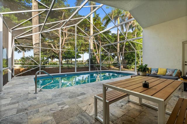 1971 OAK BERRY Circle, Wellington FL 33414 - Wellington, FL - Photo 5