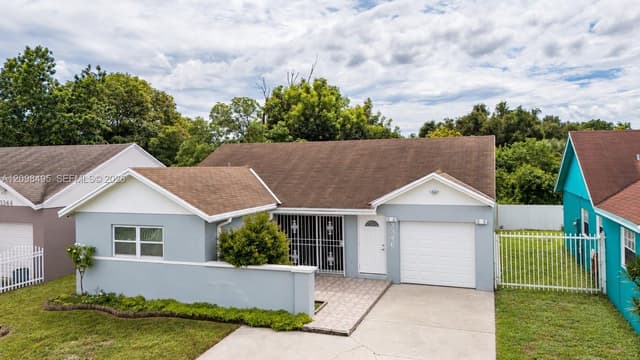 3346 NW 203rd St, Miami Gardens FL 33056 - Miami Gardens, FL - Photo 3