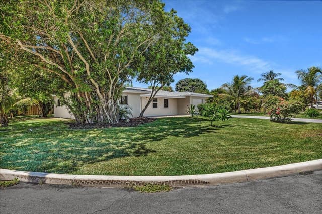 902 Garnett Street, Lantana FL 33462 - Lantana, FL - Photo 4