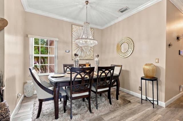 10342 Old Winston Court, Lake Worth FL 33449 - Lake Worth, FL - Photo 4