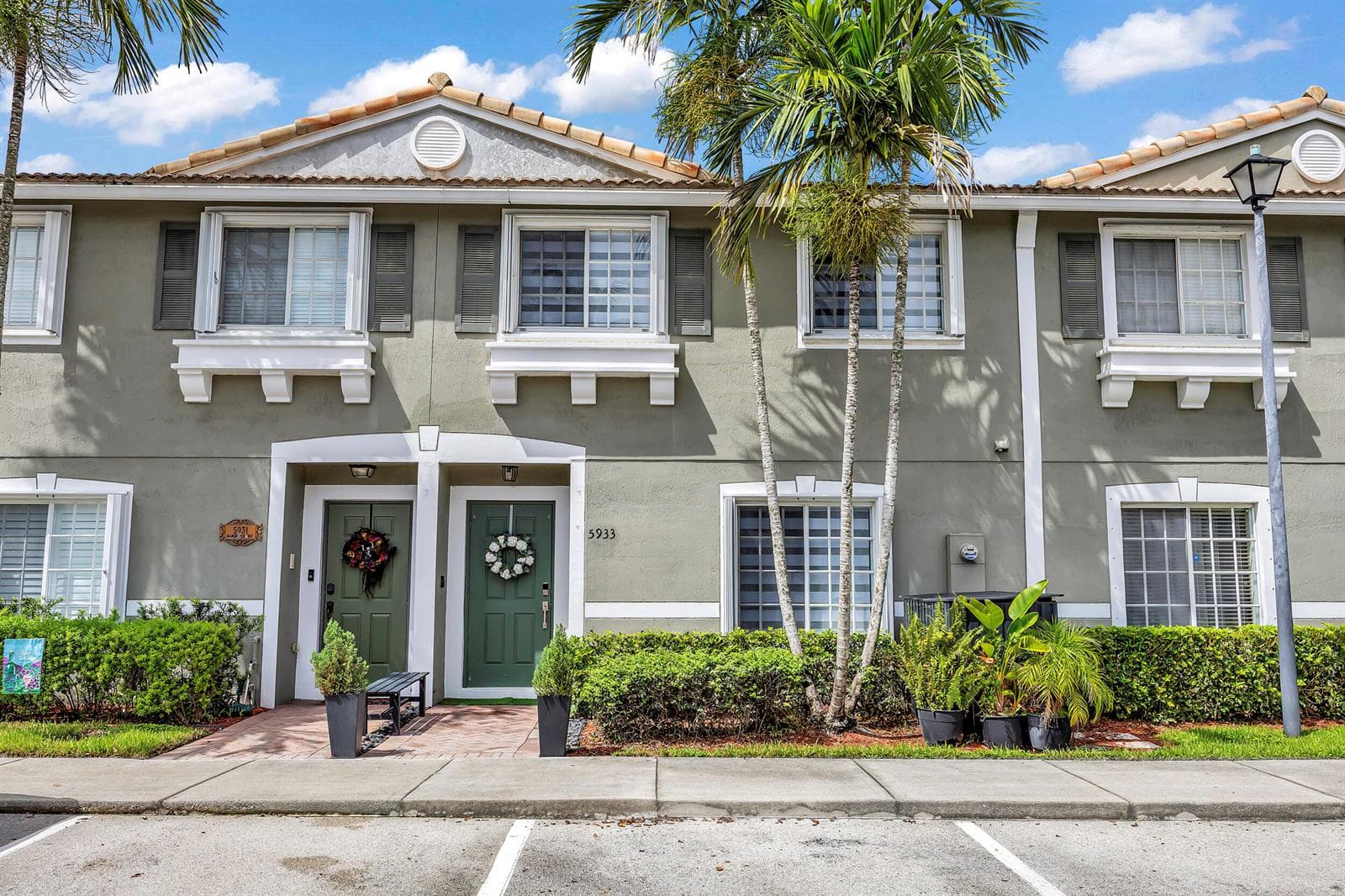 5933 MANCHESTER Way # 5933, Tamarac FL 33321 - Tamarac, FL - Photo 1