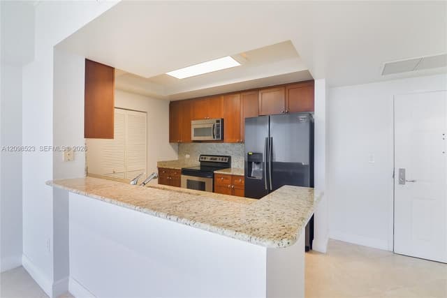 19501 W Country Club Dr # 02, Aventura FL 33180 - Aventura, FL - Photo 7
