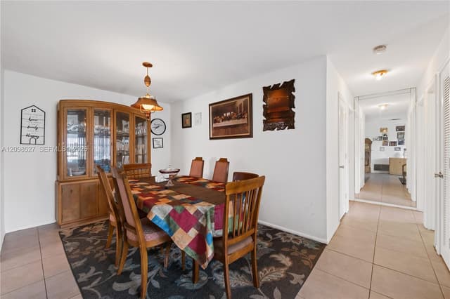 4517 NW 47th Ter, Tamarac FL 33319 - Tamarac, FL - Photo 6