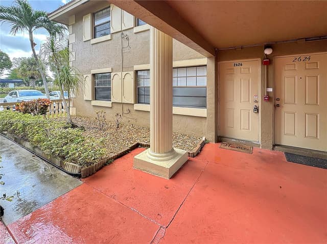2626 Riverside Dr # 2626, Coral Springs FL 33065 - Coral Springs, FL - Photo 2