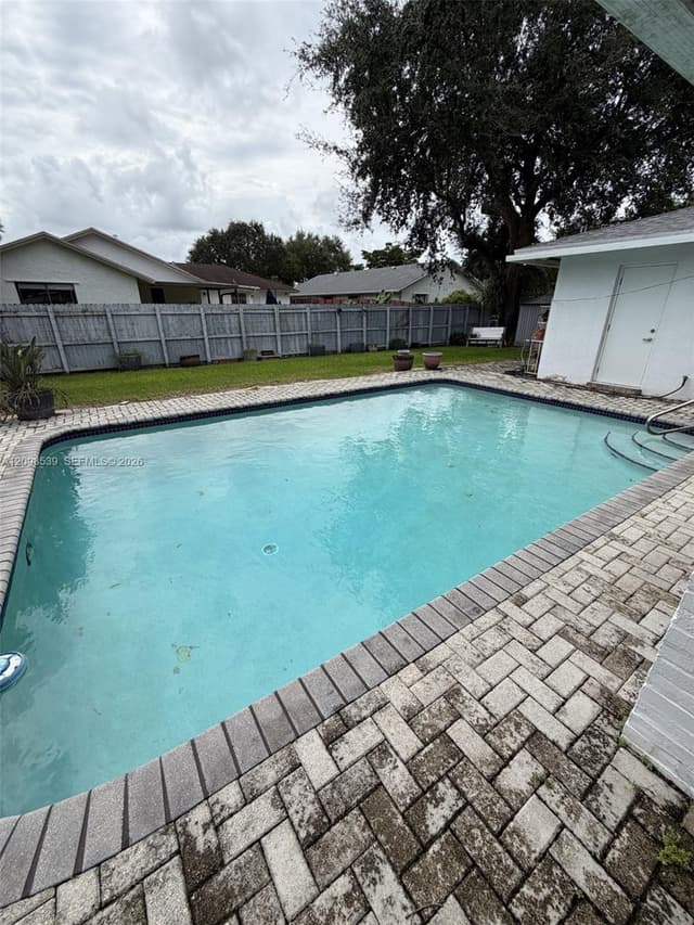 8410 SW 26th Pl, Davie FL 33328 - Davie, FL - Photo 7