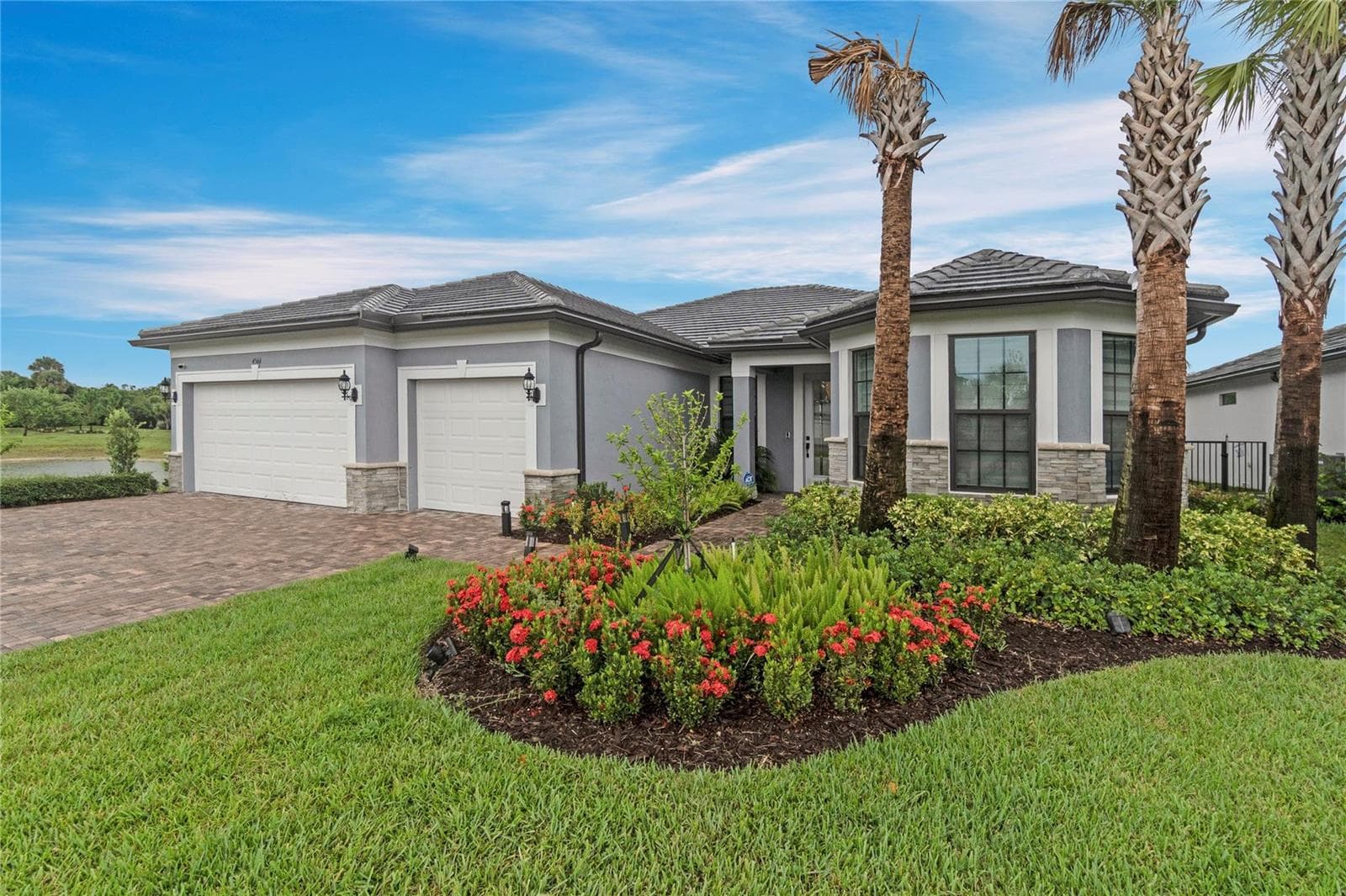 4566 Silverwood Lane N, Oakland Park FL 33309