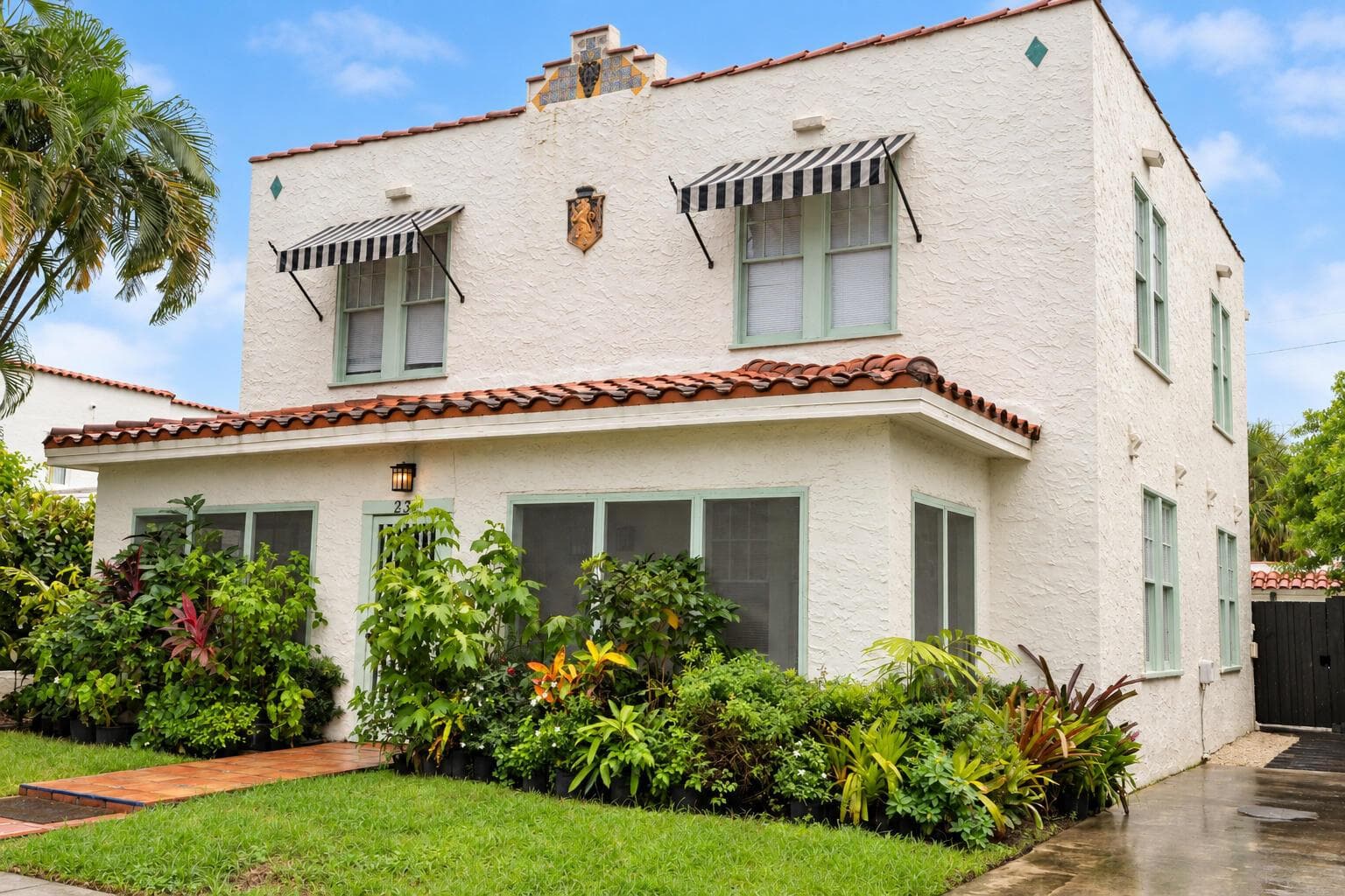 234 E GREENWOOD Drive, West Palm Beach FL 33405