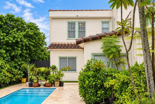 234 E GREENWOOD Drive, West Palm Beach FL 33405 - West Palm Beach, FL - Photo 4