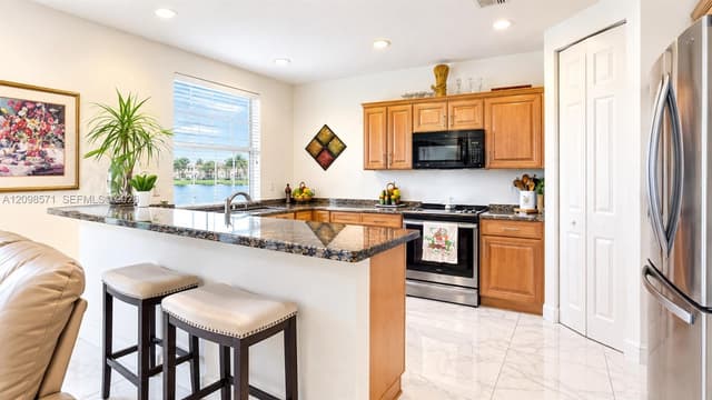 2695 SW 84th Ter # 104, Miramar FL 33025 - Miramar, FL - Photo 4