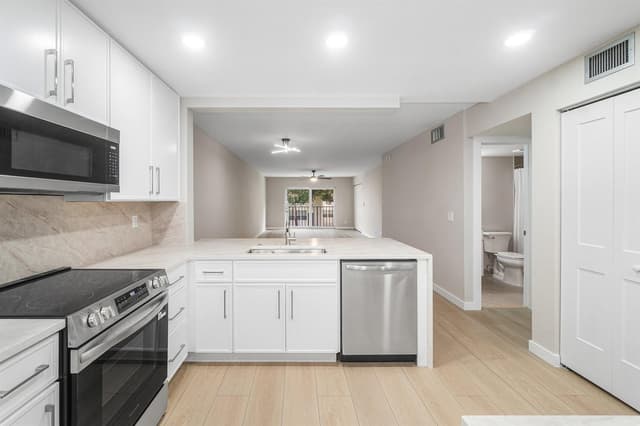 2905 SW 22ND Avenue # 2020, Delray Beach FL 33445 - Delray Beach, FL - Photo 4