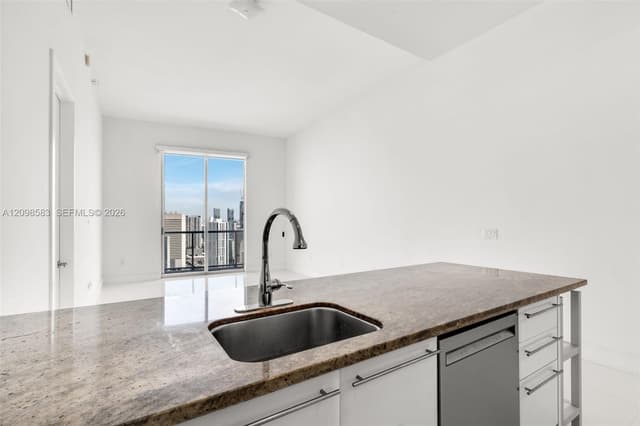 185 SW 7th St # 4401, Miami FL 33130 - Miami, FL - Photo 7