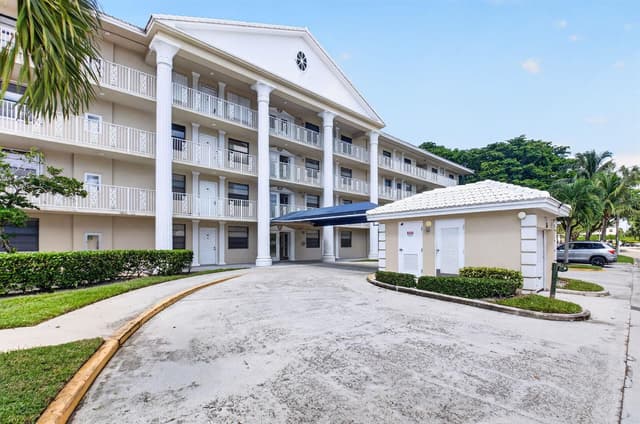 3507 VILLAGE Boulevard # 105, West Palm Beach FL 33409 - West Palm Beach, FL - Photo 2