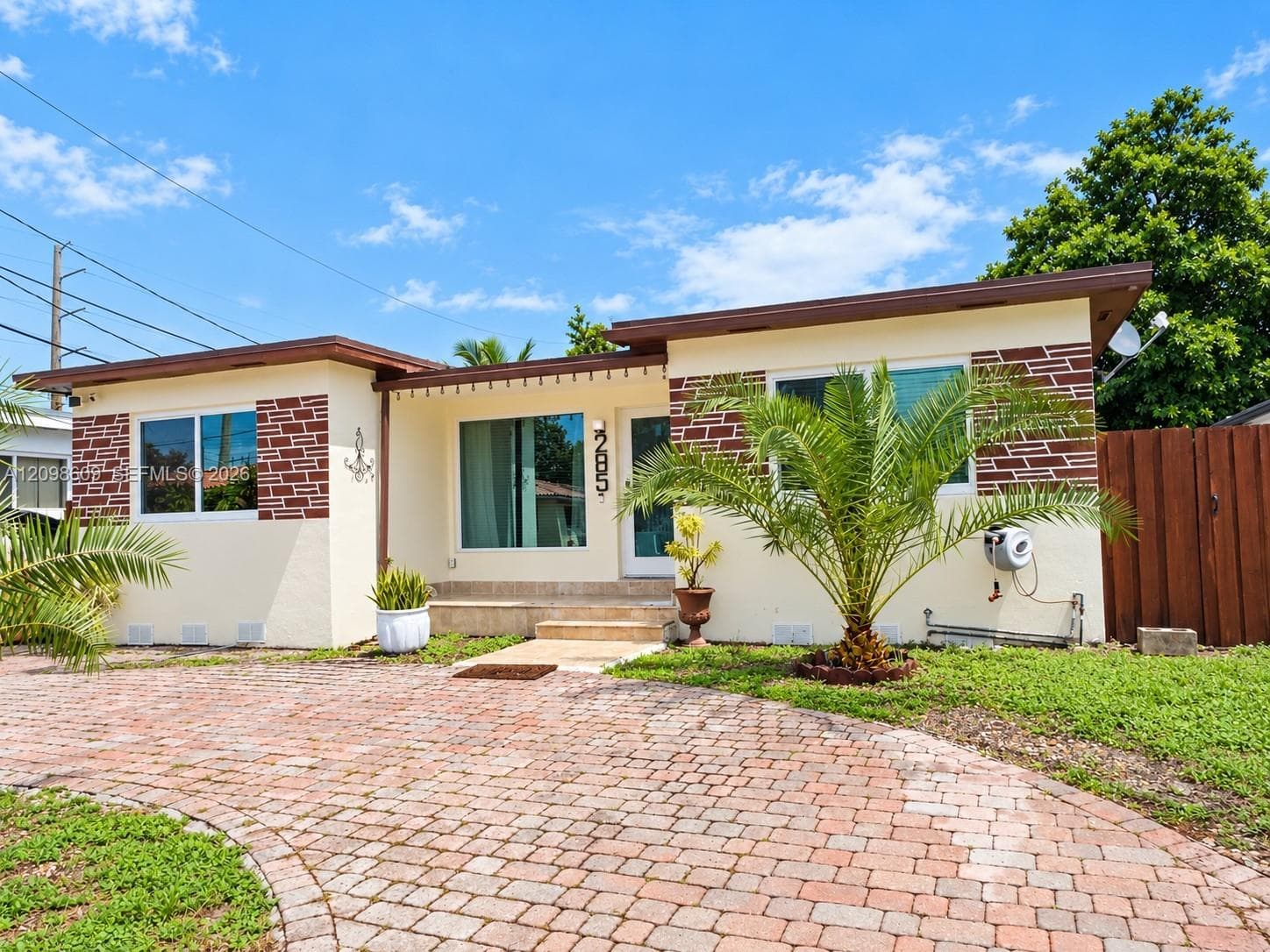 285 NW 48th Pl, Miami FL 33126 - Miami, FL - Photo 1