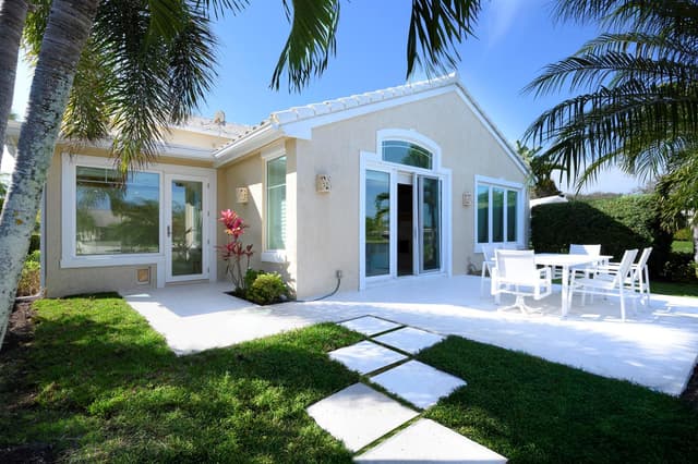 17080 Crossgate Drive, Jupiter FL 33477 - Jupiter, FL - Photo 3