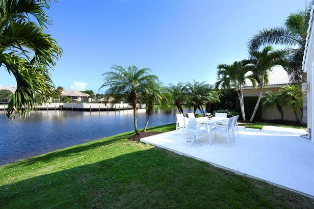 17080 Crossgate Drive, Jupiter FL 33477 - Jupiter, FL - Photo 5