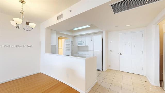 19501 W Country Club Dr # 2505, Aventura FL 33180 - Aventura, FL - Photo 2