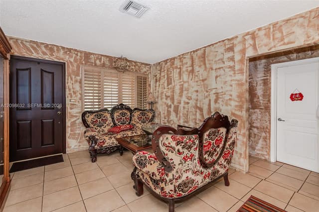 3530 Oak Ave, Miami FL 33133 - Miami, FL - Photo 4