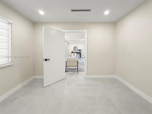8200 SW 164th St, Palmetto Bay FL 33157 - Palmetto Bay, FL - Photo 7