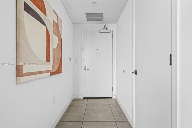 227 NE 2nd St # 3106, Miami FL 33132 - Miami, FL - Photo 7