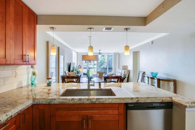 8 Royal Palm Way # 2010, Boca Raton FL 33432 - Boca Raton, FL - Photo 5