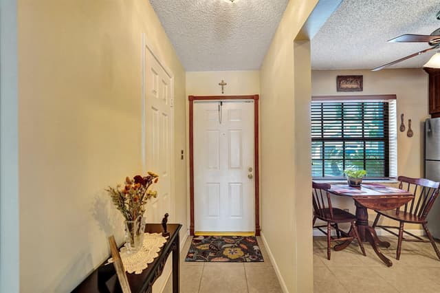 10772 NW 11TH Street, Pembroke Pines FL 33026 - Pembroke Pines, FL - Photo 7