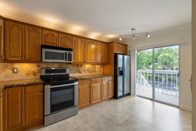 260 NW 67TH Street # A204, Boca Raton FL 33487 - Boca Raton, FL - Photo 5