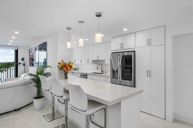 2860 S Ocean Boulevard Unit 512, Palm Beach FL 33480 - Palm Beach, FL - Photo 3