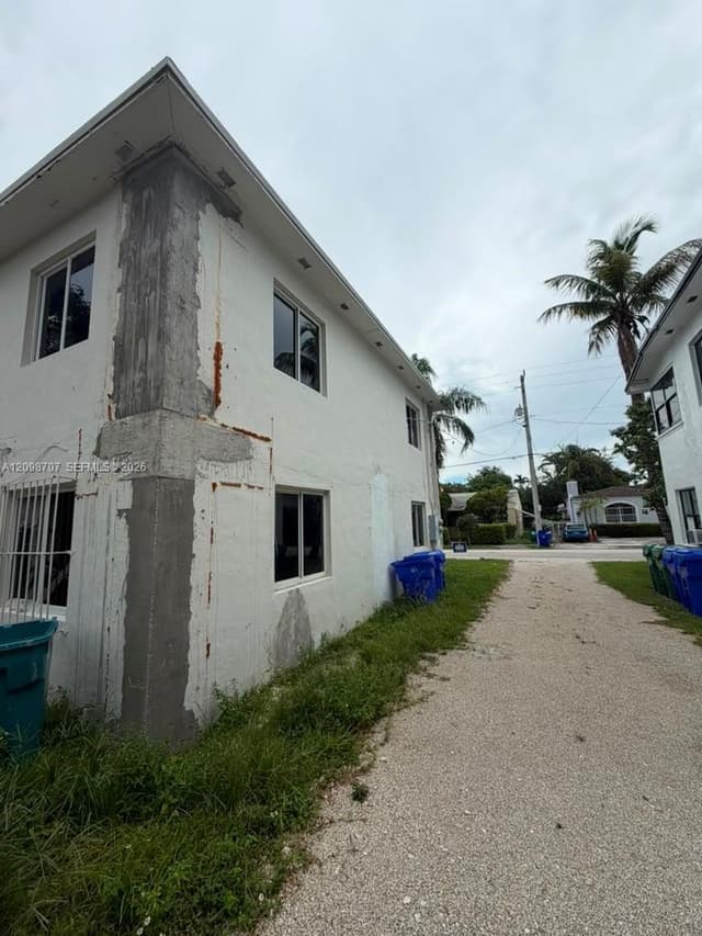 524 NE 71st St, Miami FL 33138 - Miami, FL - Photo 2