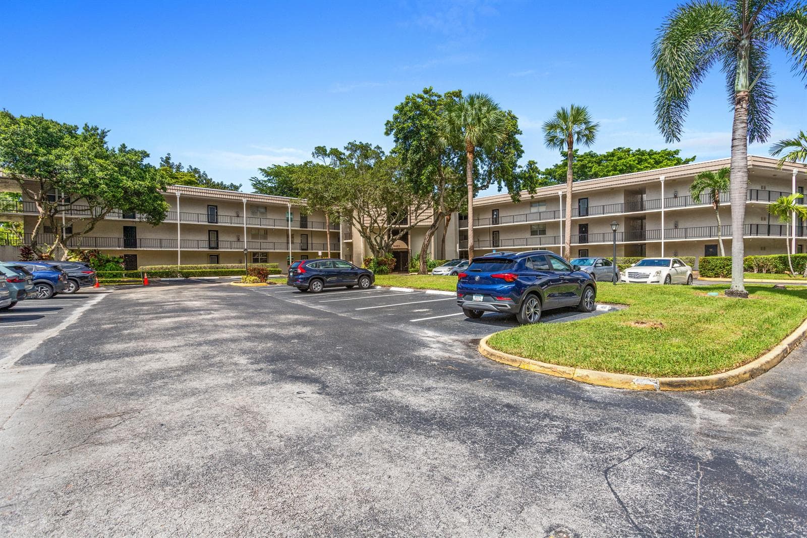 9401 Lime Bay Boulevard # 214, Tamarac FL 33321