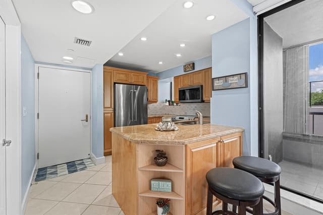 5250 N OCEAN Drive # 3N, Singer Island FL 33404 - Singer Island, FL - Photo 4