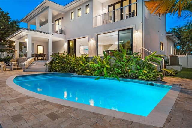 850 Washington St, Hollywood FL 33019 - Hollywood, FL - Photo 4