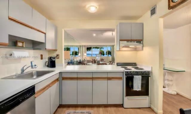 1420 Brickell Bay Dr # 202E, Miami FL 33131 - Miami, FL - Photo 6