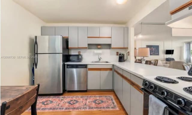 1420 Brickell Bay Dr # 202E, Miami FL 33131 - Miami, FL - Photo 7