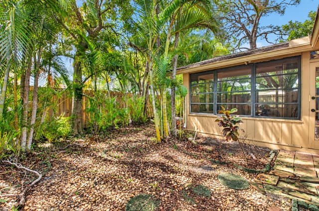 772 NW 25th Avenue, Delray Beach FL 33445 - Delray Beach, FL - Photo 3
