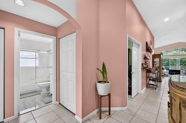 5670 Swaying Palm Lane, Boynton Beach FL 33437 - Boynton Beach, FL - Photo 6