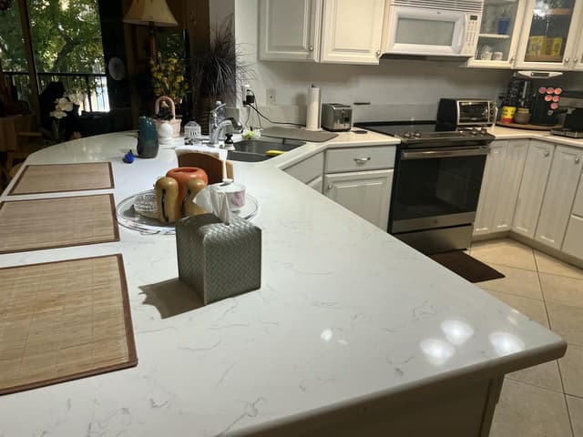 100 SCOTIA Drive # 203, Hypoluxo FL 33462 - Hypoluxo, FL - Photo 2