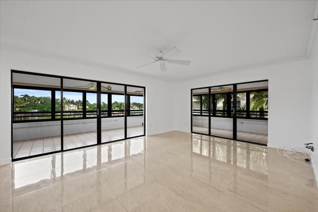 526 OAK HARBOUR Drive # 526, Juno Beach FL 33408 - Juno Beach, FL - Photo 6